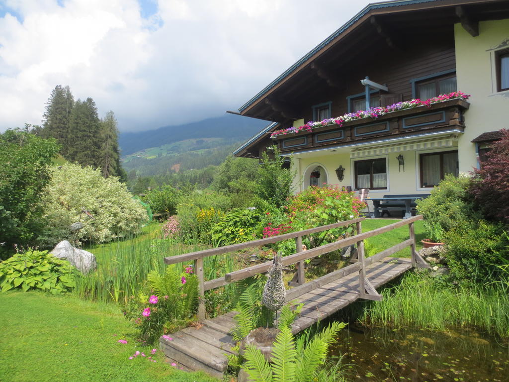 Gaestehaus Scharler Neukirchen am Großvenediger Екстериор снимка
